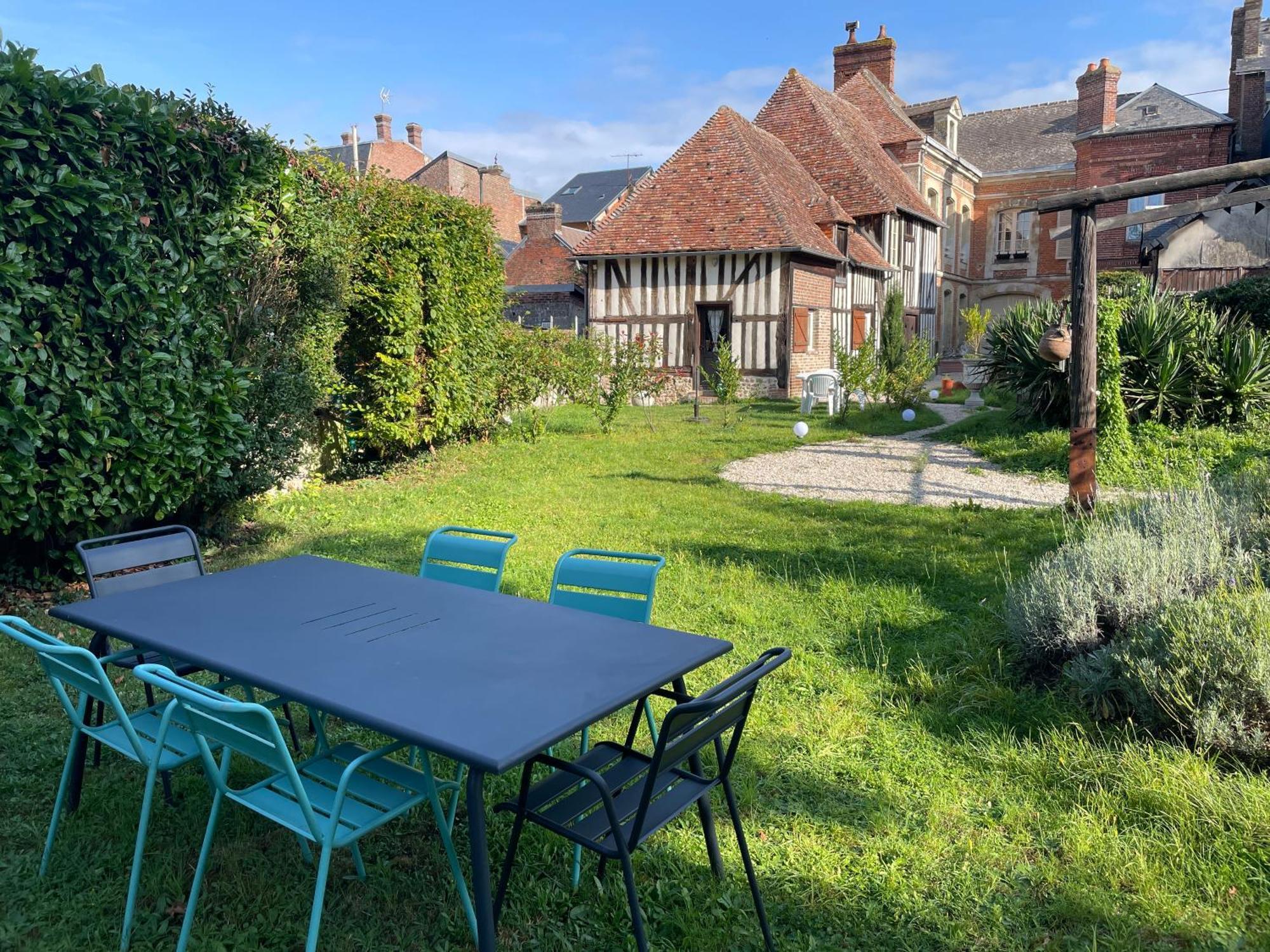 Le Douet Fleury - Gite De Jardin Livarot-Pays-d'Auge Bagian luar foto